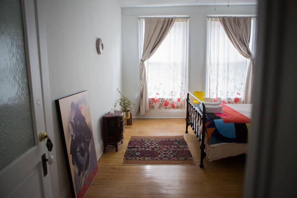 Object Hotel 1Br Shared Bath Room 2C 비스비 외부 사진