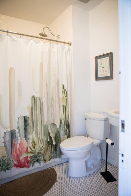 Object Hotel 1Br Shared Bath Room 2C 비스비 외부 사진